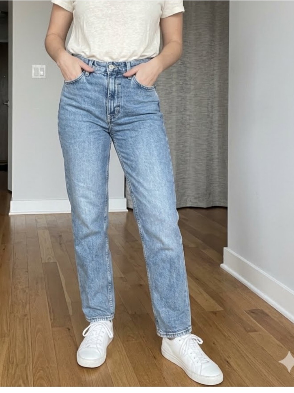 Banana Republic High-Rise Straight Jeans - Light Blue